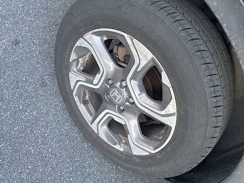 Used 2018 Honda CR-V EX image 9