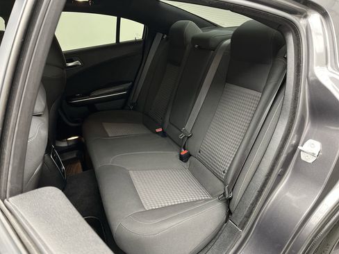Used 2019 Dodge Charger R/T w/ Performance Handling Group image 11