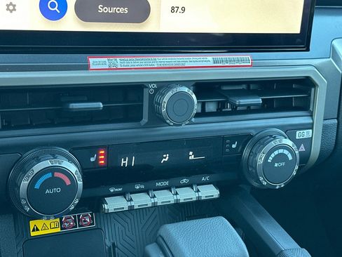 New 2025 Toyota Tacoma TRD Off-Road image 19