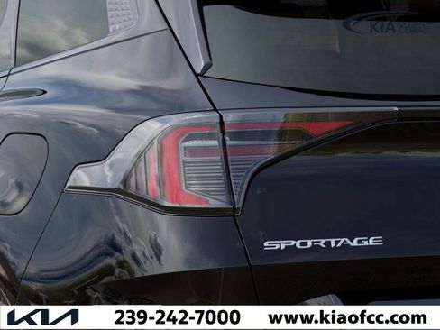 New 2026 Kia Sportage SX image 11