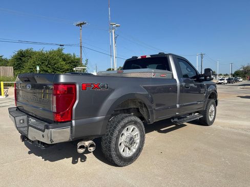 Used 2022 Ford F350 XLT w/ XLT Value Package AWD/4WD image 3