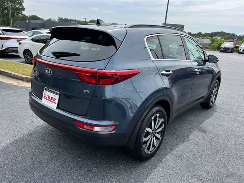Used 2018 Kia Sportage EX w/ Option Group 040 AWD/4WD image 6