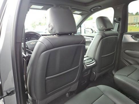 New 2025 Cadillac XT6 Premium Luxury w/ Technology Package image 7