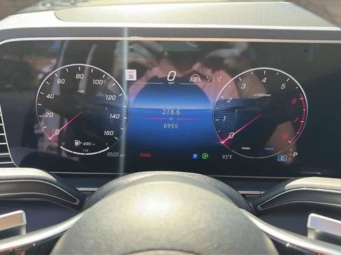 Used 2024 Mercedes-Benz GLE 450 4MATIC image 16