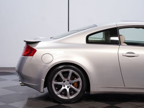 Used 2004 INFINITI G35 Coupe w/ Premium Pkg image 27