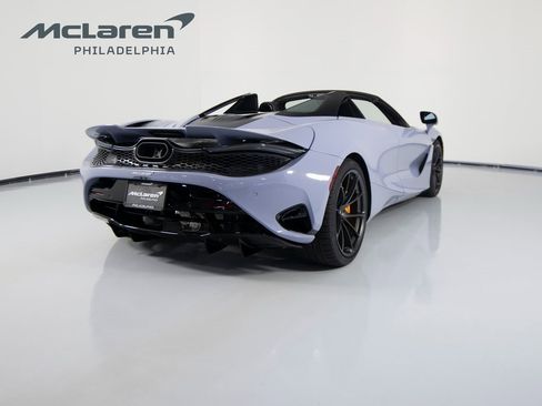 New 2026 McLaren 750S Performance image 6