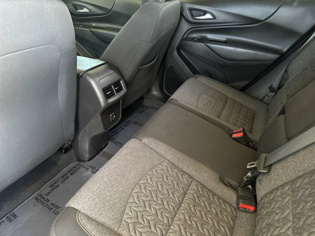 Used 2024 Chevrolet Equinox LT AWD/4WD image 11