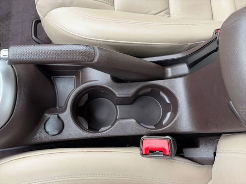 Used 2014 Chevrolet Cruze LT w/ RS Package image 29