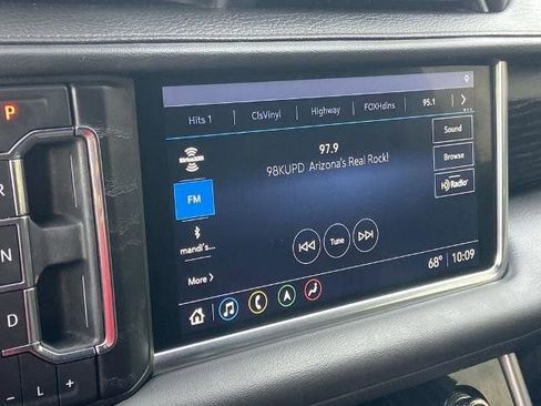 Used 2021 GMC Yukon XL Denali w/ Denali Ultimate Package image 9