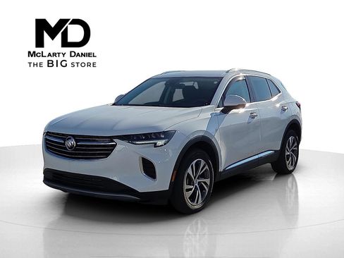 Used 2023 Buick Envision Essence image 2