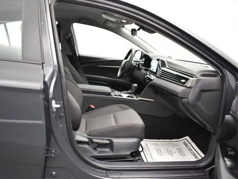 Used 2025 Toyota Camry LE image 16