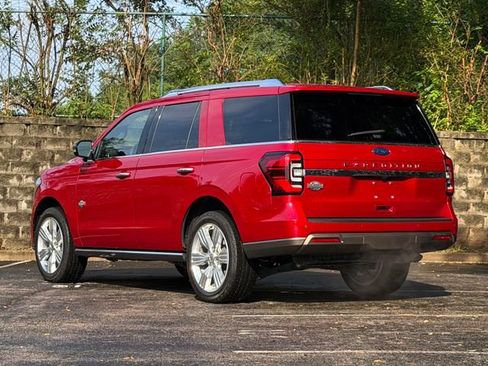 Used 2022 Ford Expedition King Ranch AWD/4WD image 8