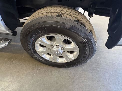 Used 2026 RAM 2500 Big Horn AWD/4WD image 11