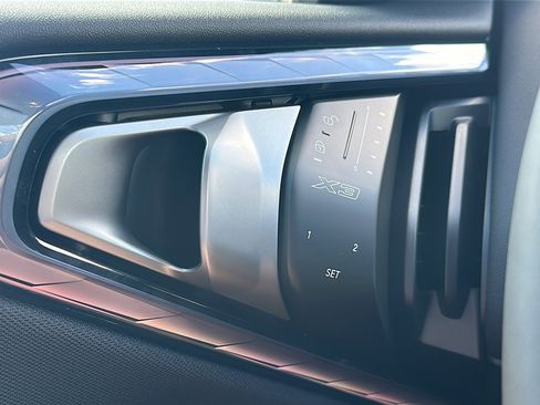 New 2026 BMW X3 xDrive30 w/ Convenience Package image 25