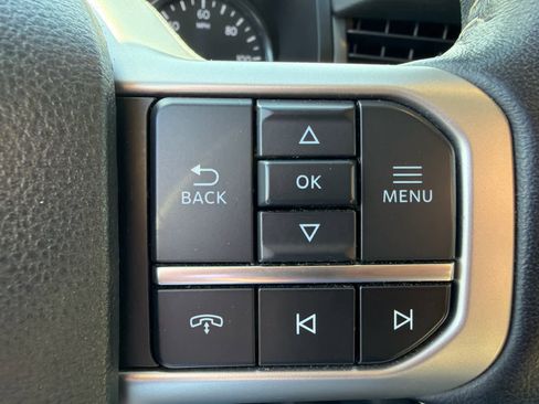 Used 2024 Ford Expedition XLT AWD/4WD image 25