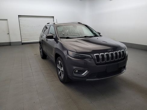 Used 2019 Jeep Cherokee Limited AWD/4WD image 13