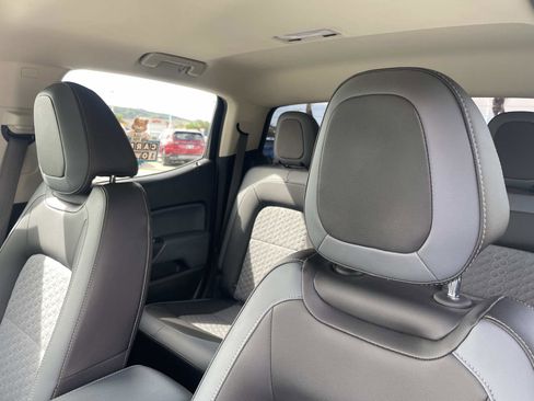 Used 2022 Chevrolet Colorado Z71 image 18