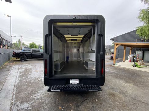 Used 2023 Chevrolet Brightdrop 600 w/ Active Safety Package 2 AWD/4WD image 27