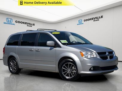 Used 2017 Dodge Grand Caravan SXT w/ Driver Convenience Group