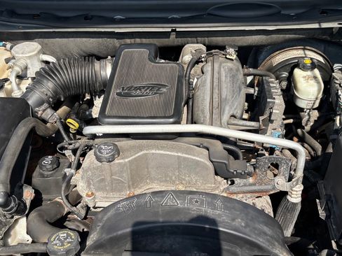 Used 2006 Chevrolet TrailBlazer LS w/ LS Preferred Equipment Group AWD/4WD image 15