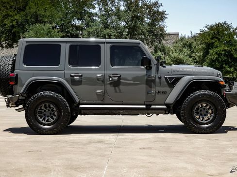Used 2023 Jeep Wrangler Unlimited Rubicon 392 w/ Xtreme Recon 35" Tire Package AWD/4WD image 22