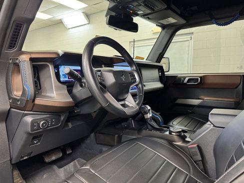 Used 2022 Ford Bronco Outer Banks image 12