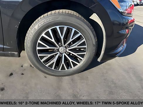 Used 2021 Volkswagen Jetta S w/ Driver Assistance Package image 9