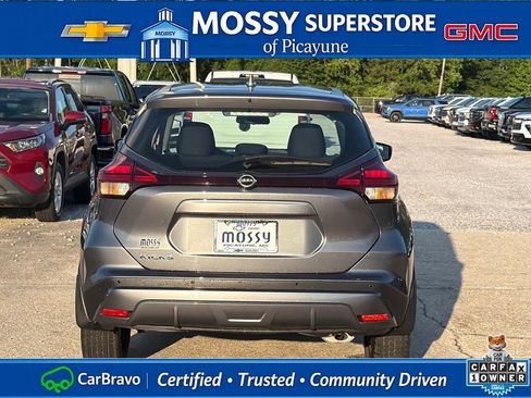 Certified 2024 Nissan Kicks S FWD image 5