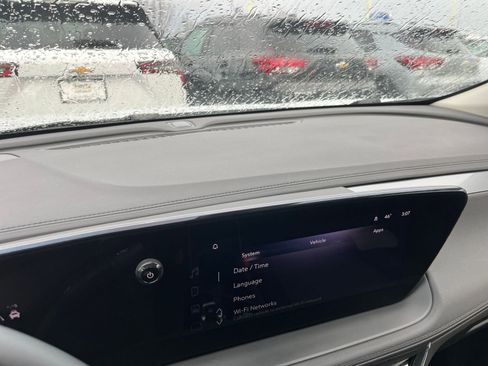 Used 2025 Buick Encore GX Preferred image 18