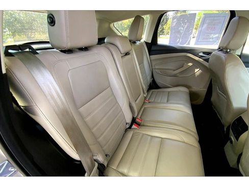 Used 2018 Ford Escape SEL image 27