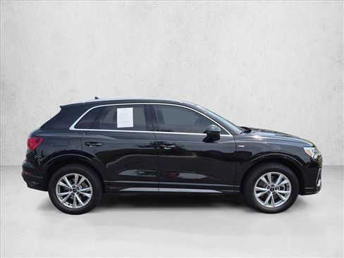 Used 2023 Audi Q3 2.0T Premium AWD/4WD image 4
