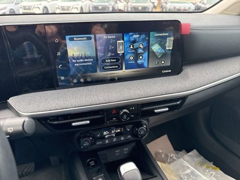 New 2026 Nissan Kicks SV w/ SV Premium Package image 14