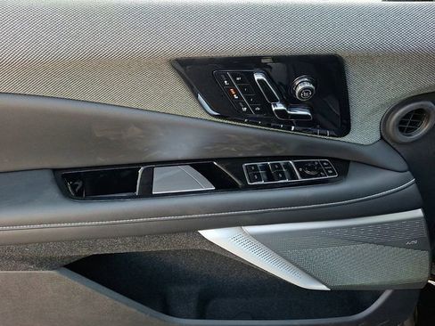 New 2026 Cadillac Optiq Luxury 2 AWD/4WD image 8