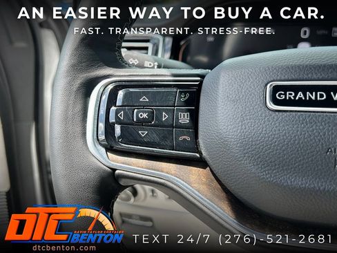 Used 2025 Jeep Grand Wagoneer 4WD image 26
