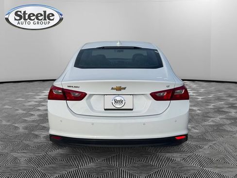 Used 2024 Chevrolet Malibu LT FWD image 4