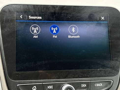 Used 2020 Chevrolet Malibu LS w/ Driver Confidence Package II image 24