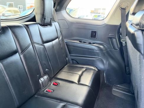 Used 2017 Nissan Pathfinder SL image 32