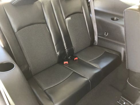 Used 2018 Dodge Journey Crossroad AWD/4WD image 37