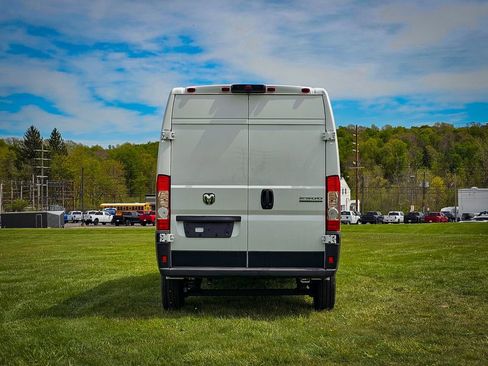 New 2026 RAM ProMaster 2500 FWD image 5