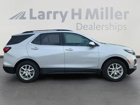 Used 2022 Chevrolet Equinox LT image 7