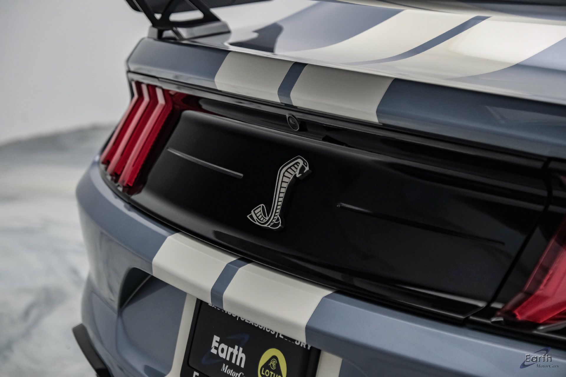 Used 2022 Ford Mustang Shelby GT500 w/ Carbon Fiber Track Pack RWD image 18