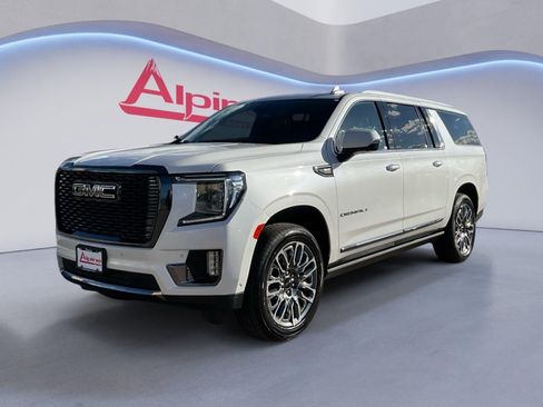 Used 2024 GMC Yukon XL Denali Ultimate w/ LPO, Floor Liner Package AWD/4WD image 1