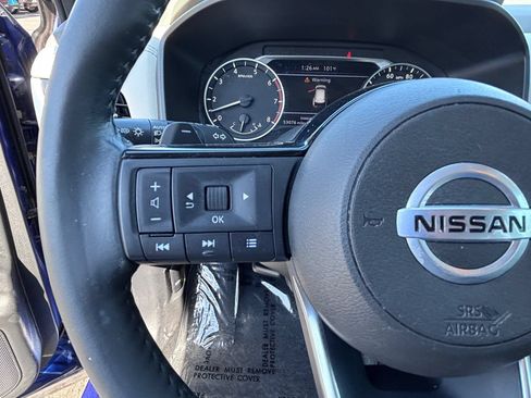 Used 2021 Nissan Rogue SV w/ Premium Package FWD image 24