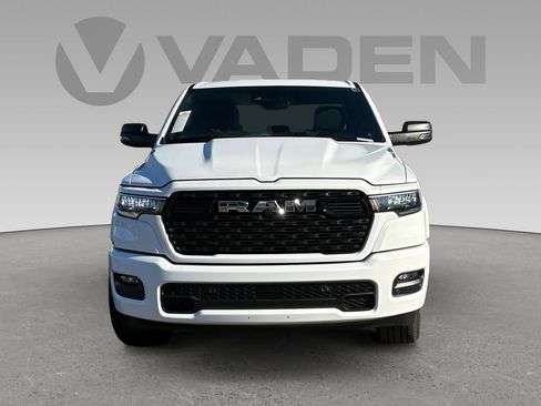 New 2026 RAM 1500 Big Horn AWD/4WD image 23