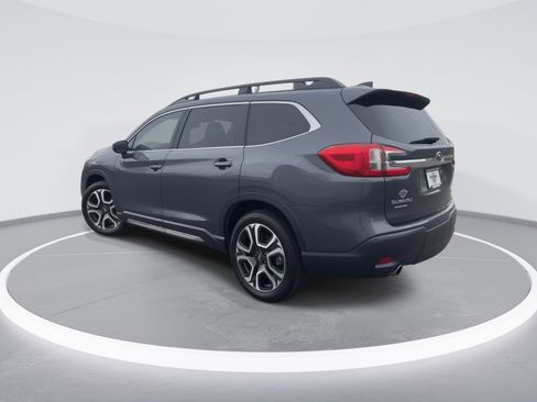Used 2023 Subaru Ascent Limited AWD/4WD image 7