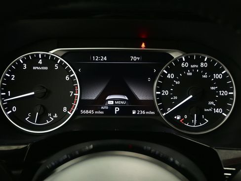 Used 2023 Nissan Pathfinder SL w/ SL Premium Package AWD/4WD image 27