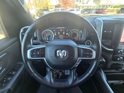 Used 2023 RAM 1500 Big Horn AWD/4WD image 7