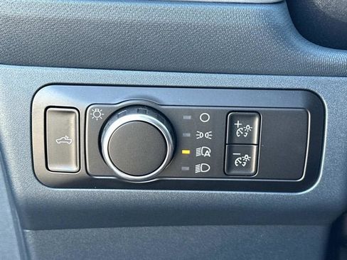 New 2025 Ford Maverick XLT w/ XLT Luxury Package image 13