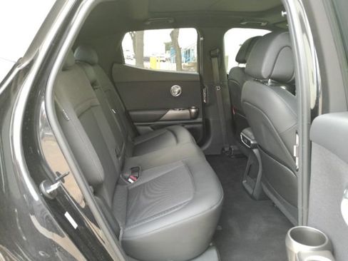 Used 2024 Genesis GV60 RWD image 27
