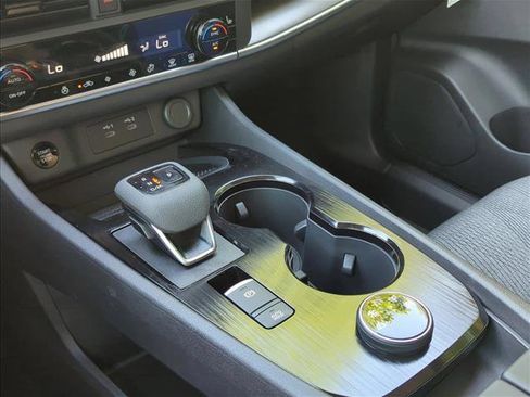 New 2026 Nissan Rogue SV AWD/4WD image 13